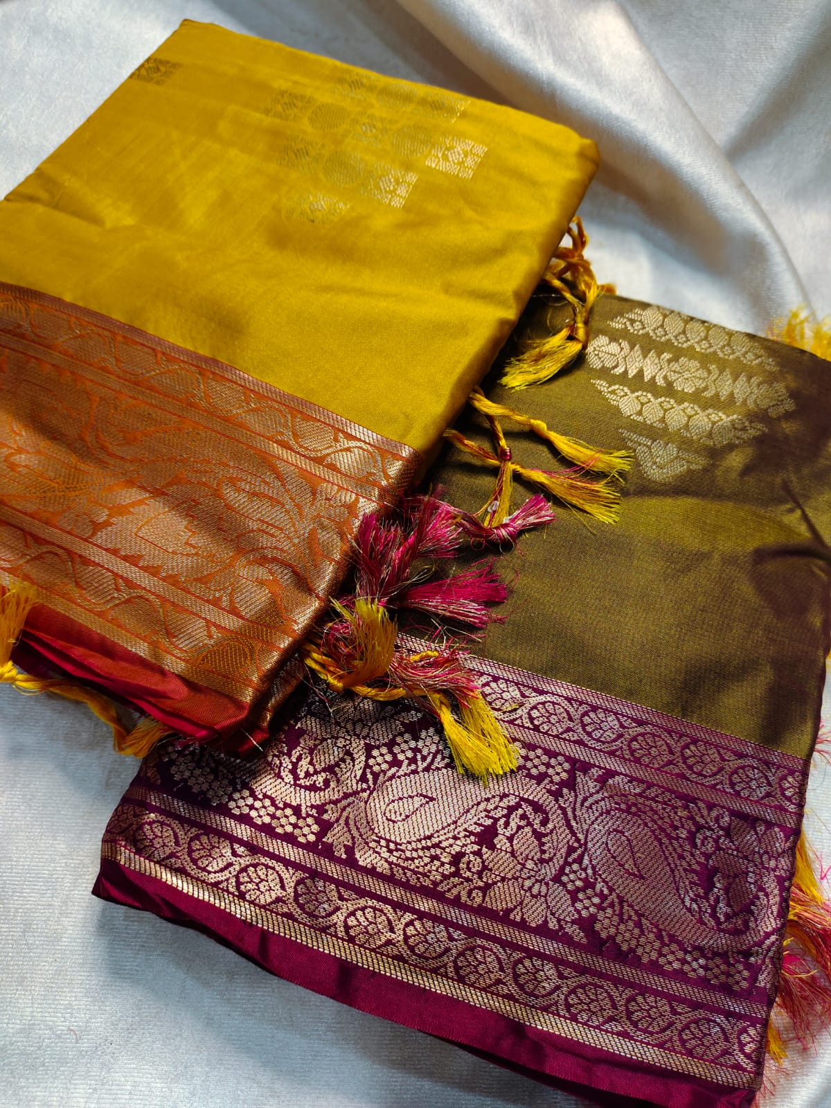 1+1 offer Uppada silk