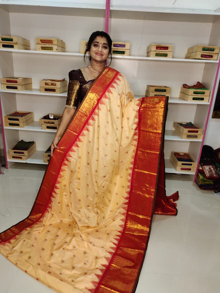 Ashadam sale gadwal silk saree)
