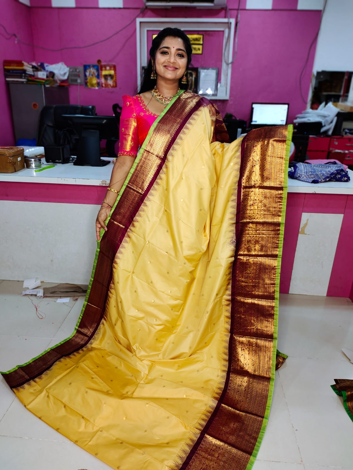 60% offer gadwal sale