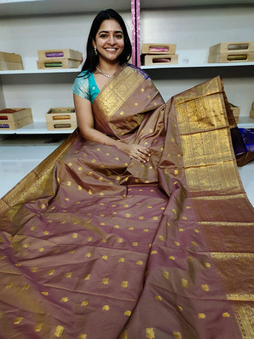 Gadwal offer sarees