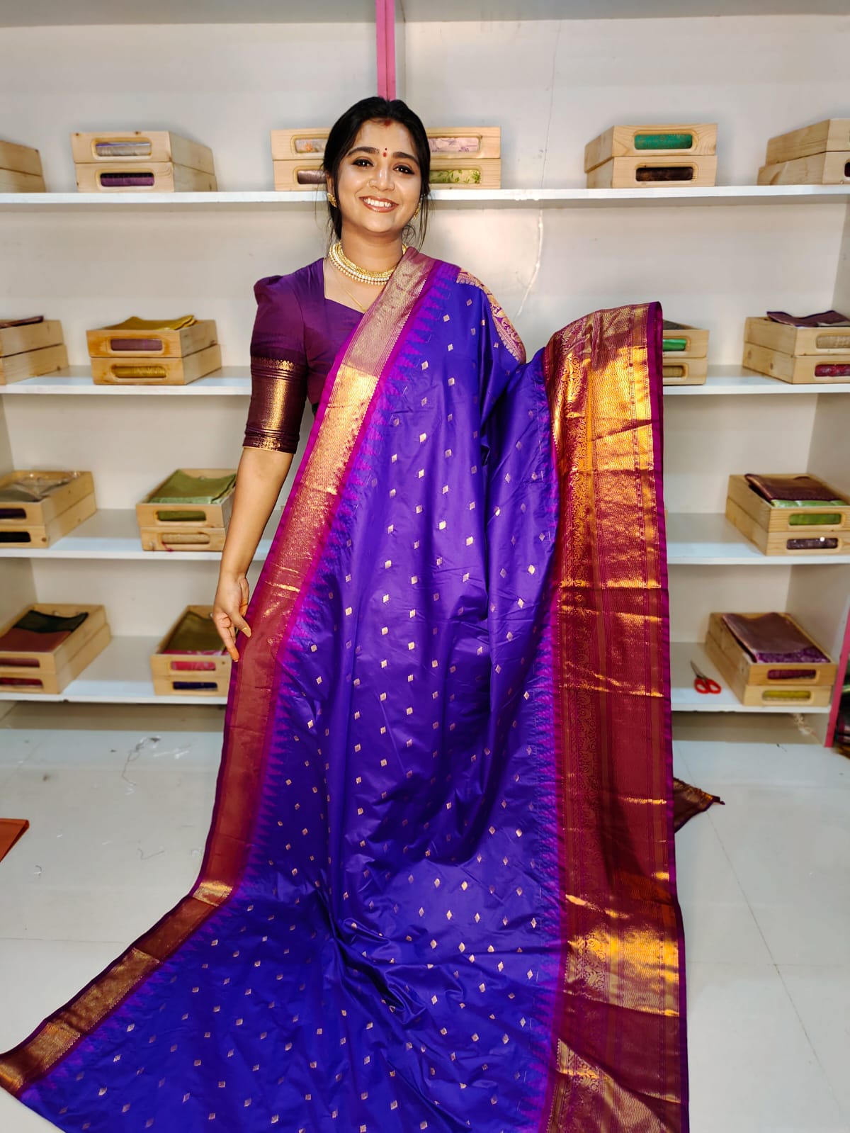 శ్రావణమాసం సేల్ గద్వాల్ సిల్క్