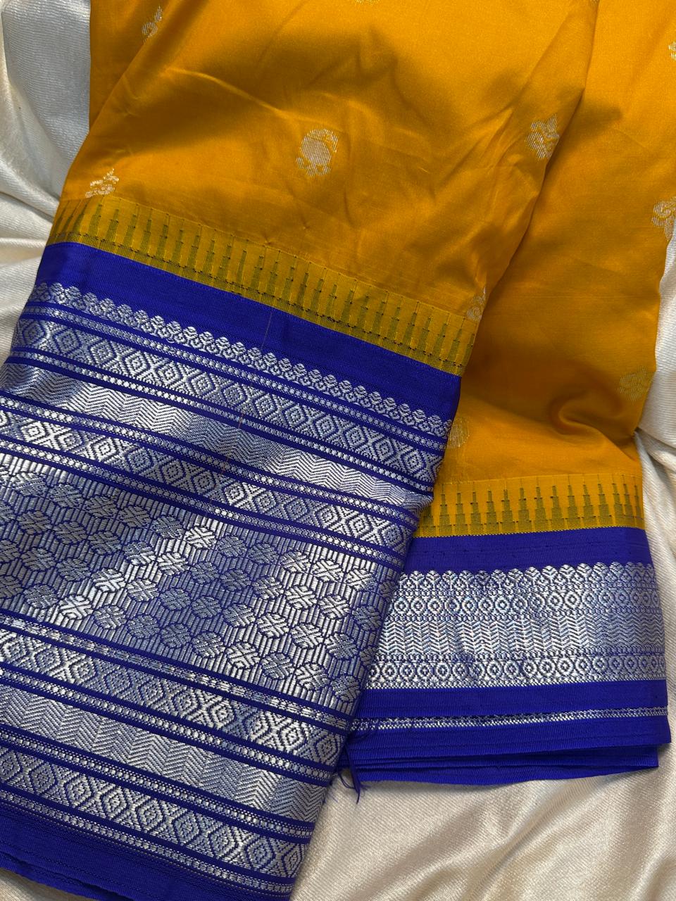 Mother’s Day Gadwal sale
