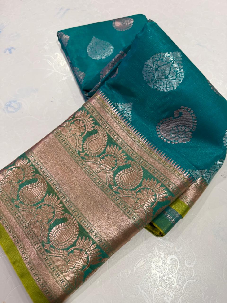 క్లియరెన్స్ అమ్మకం