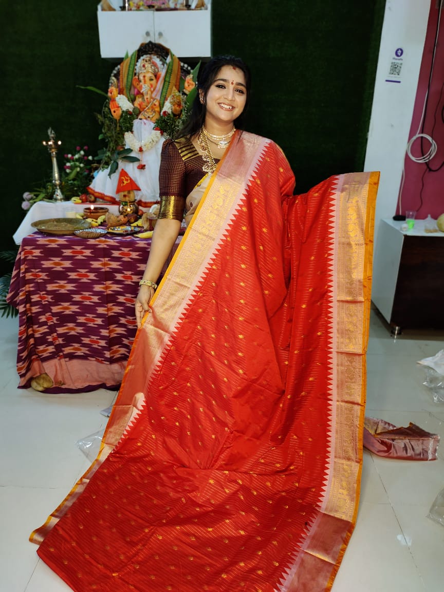 Vitange gadwal silk