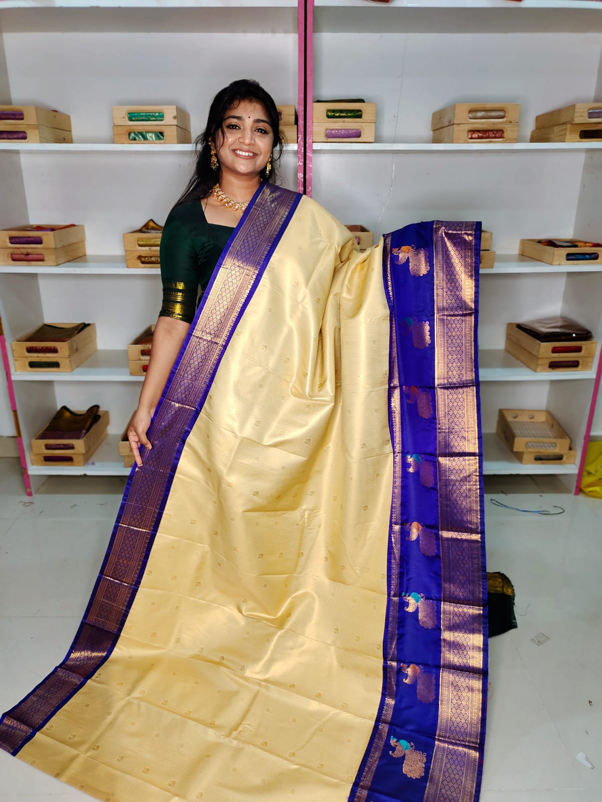 60% offer gadwal silk sarees