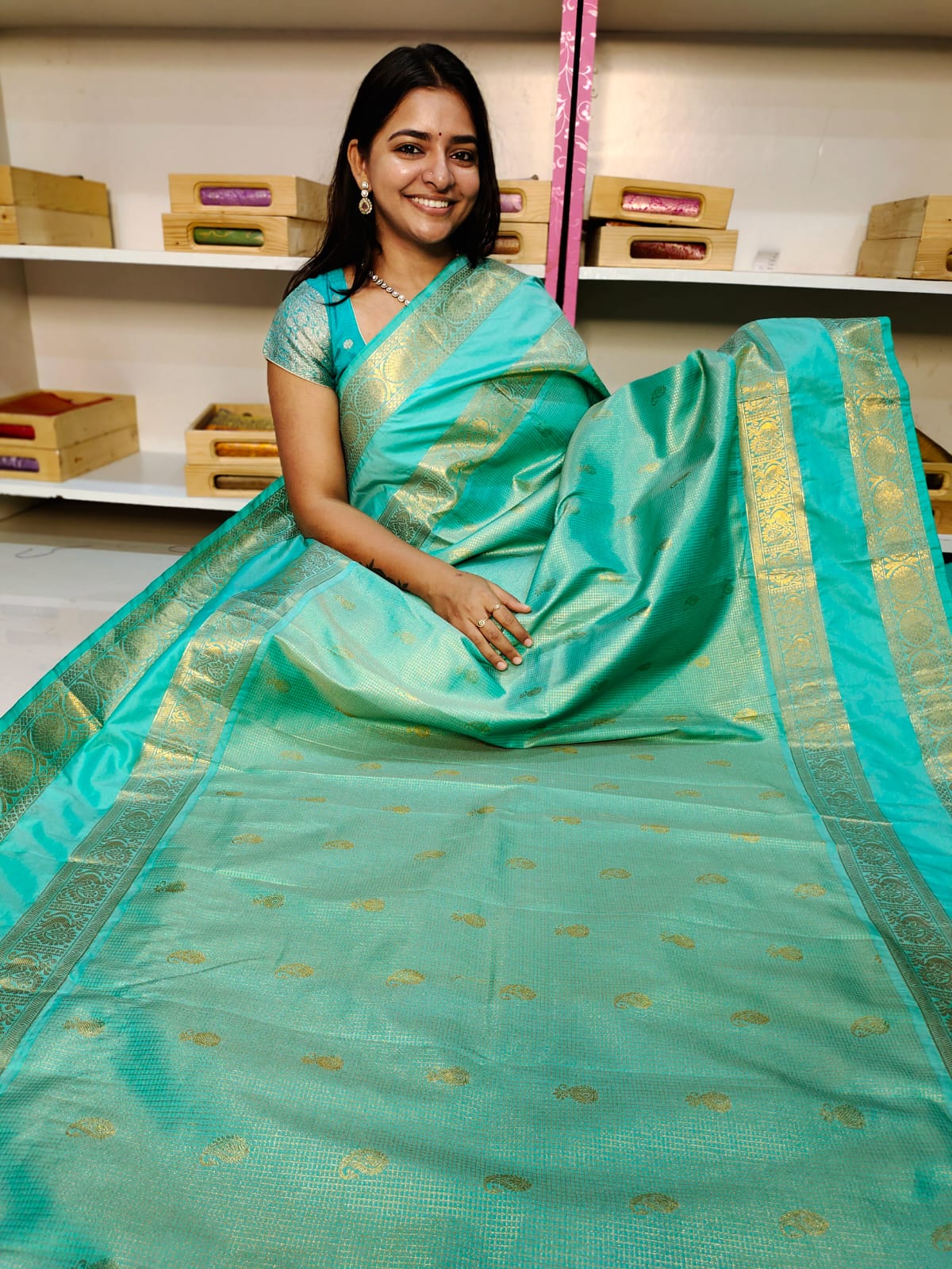 65% offer gadwal sale