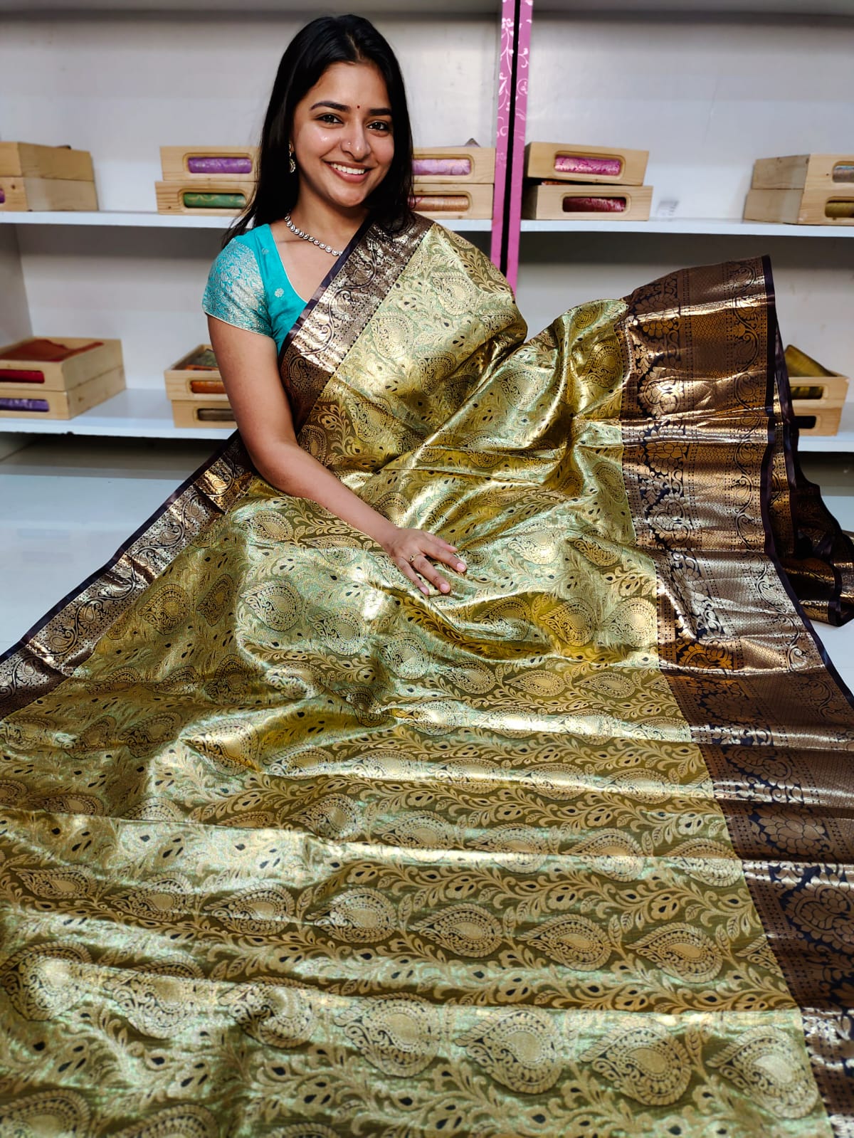 90% offer kanchi pattu sarees