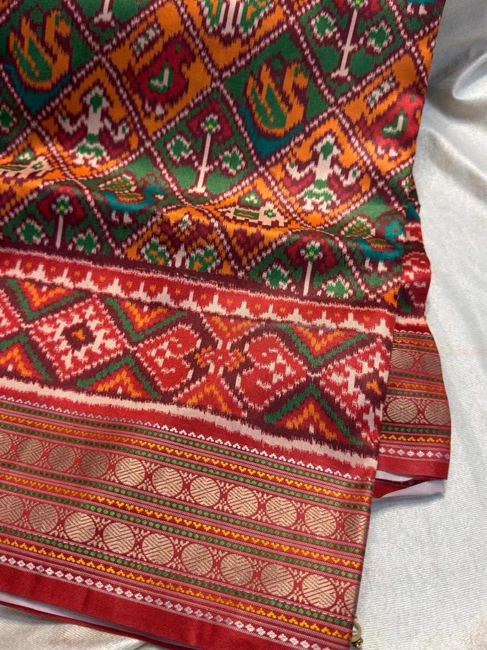 Patola sale