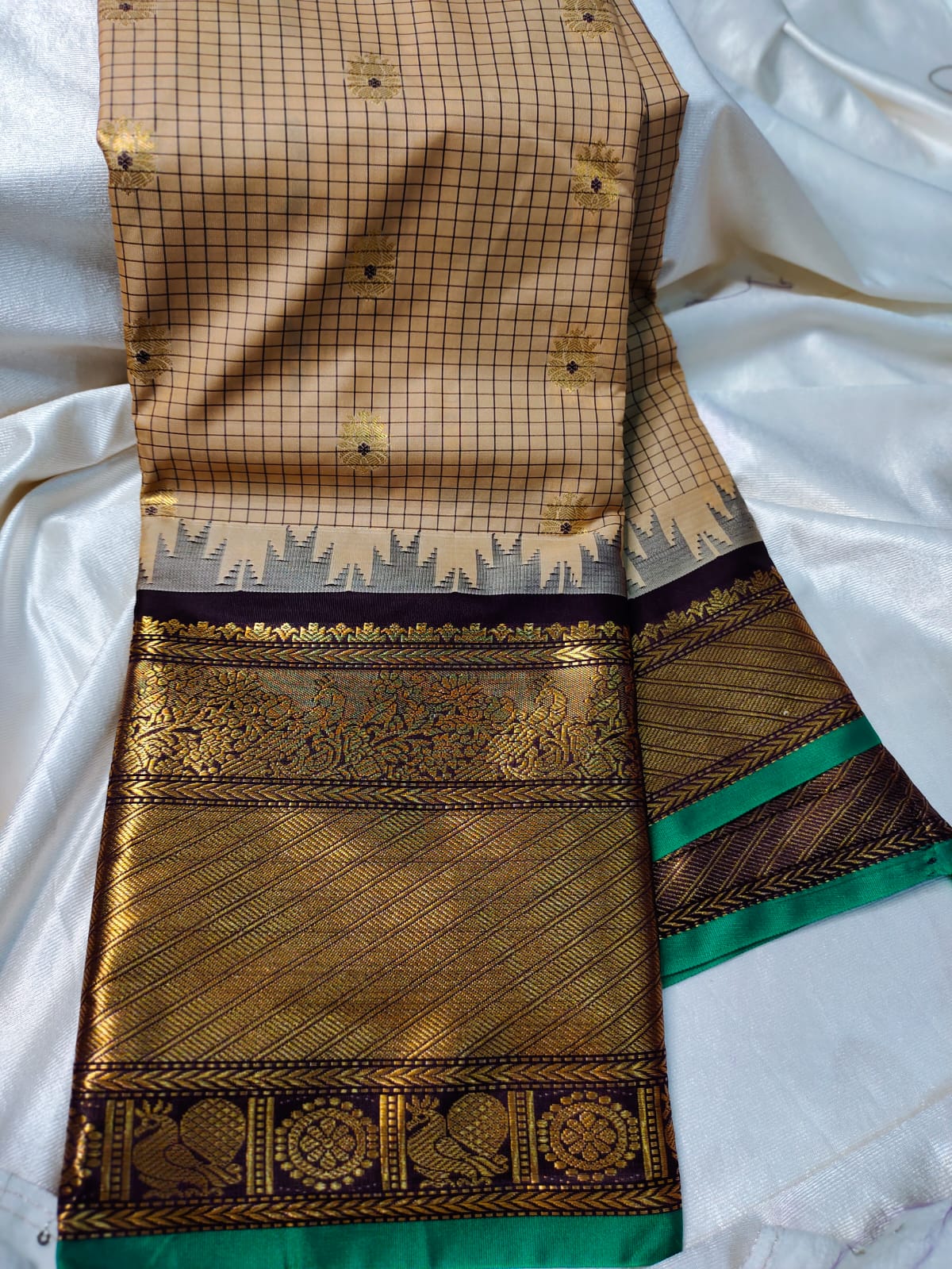 Vintage gadwal silk