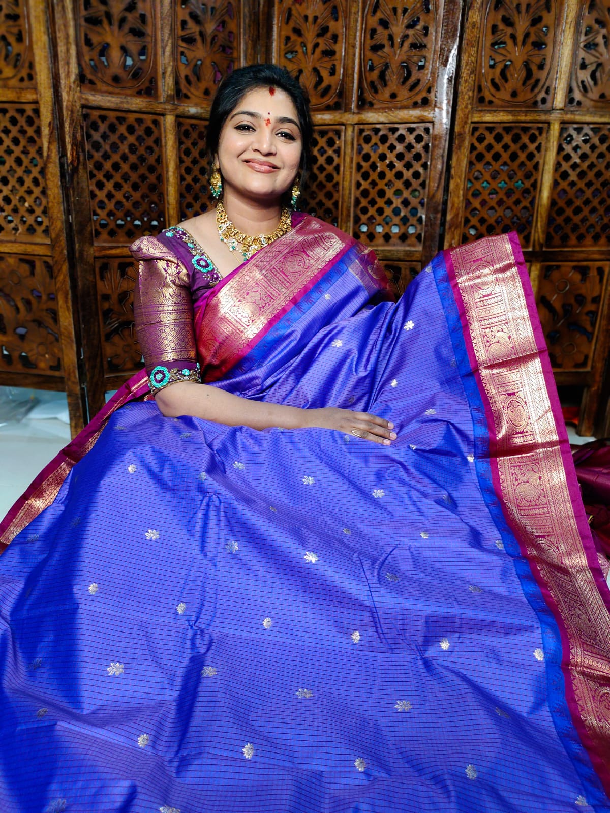 60% offer gadwal silk sarees