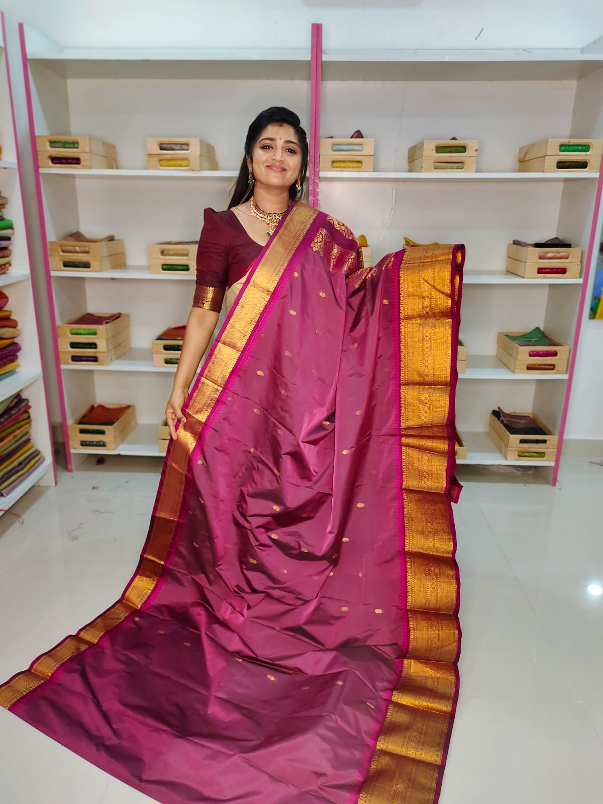 Gadwal Clearnce sale