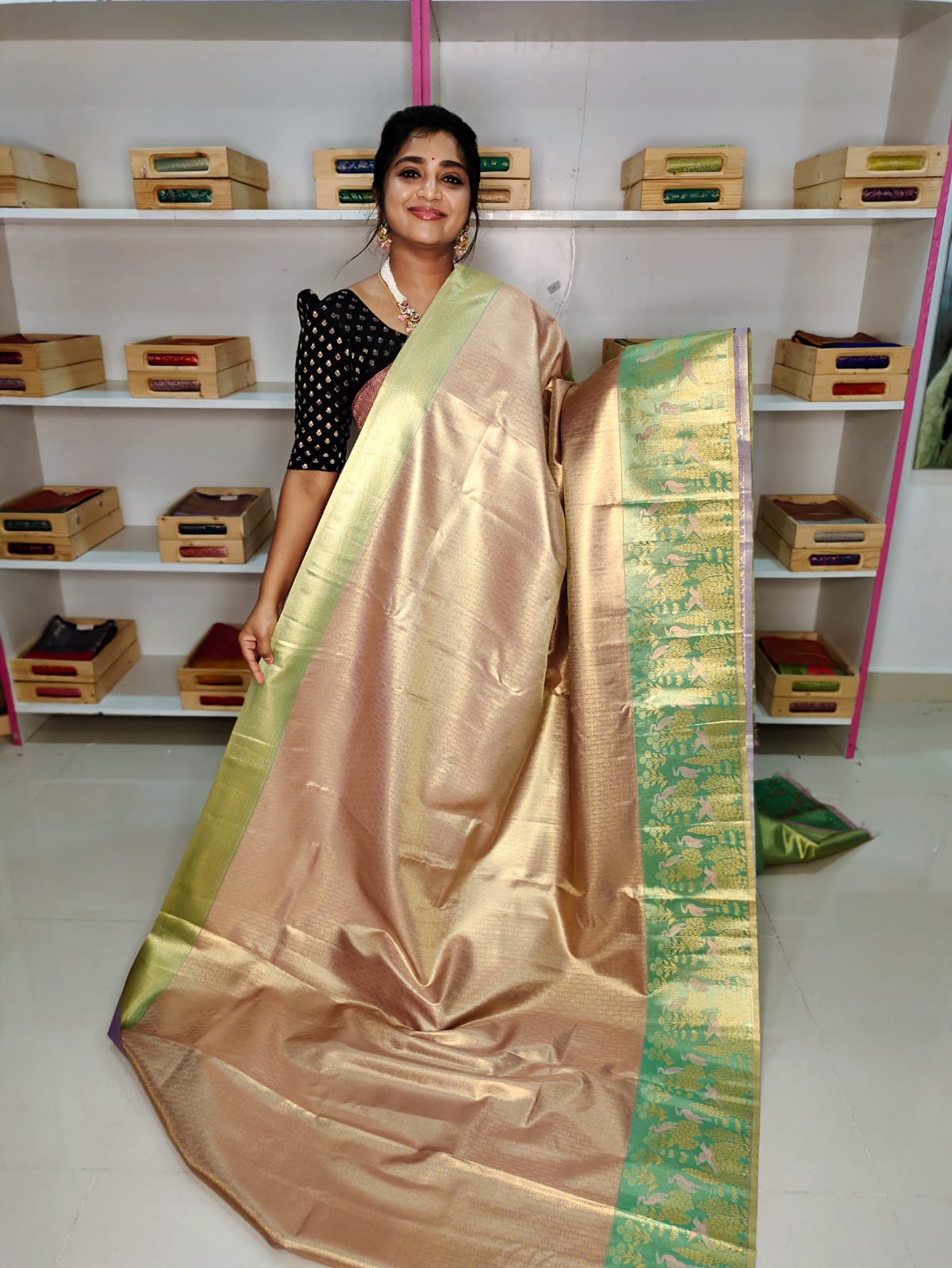 90% offer kanchi pattu collection