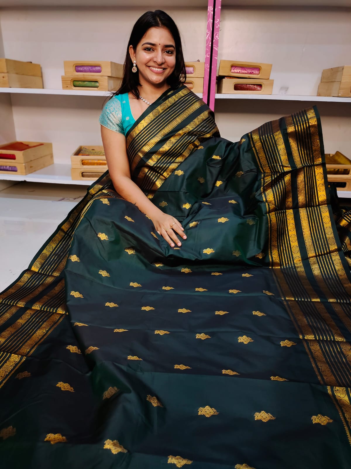 65% offer gadwal sarees