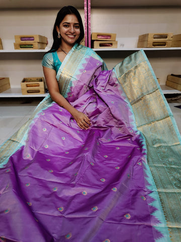 Gadwal offer sarees
