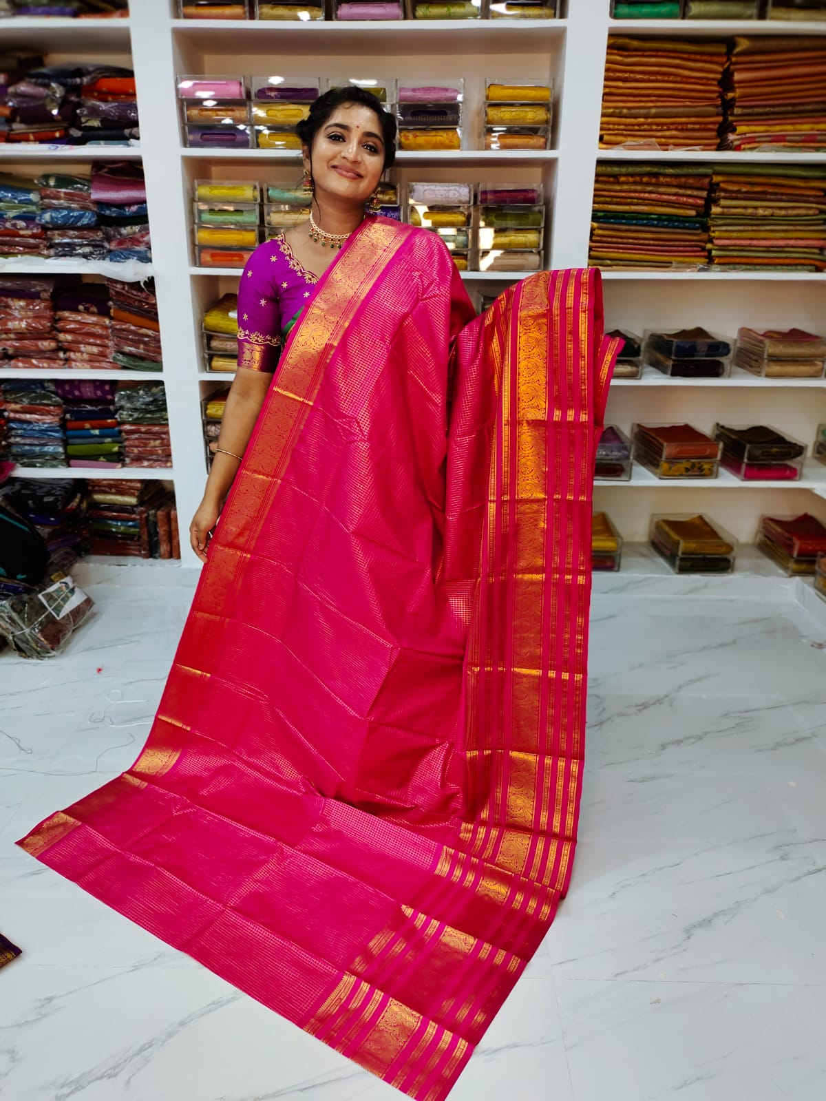 50% offer Valli gadwal