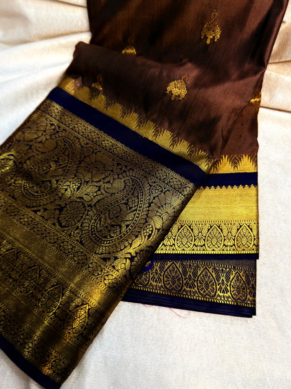 Gadwal sale 1599