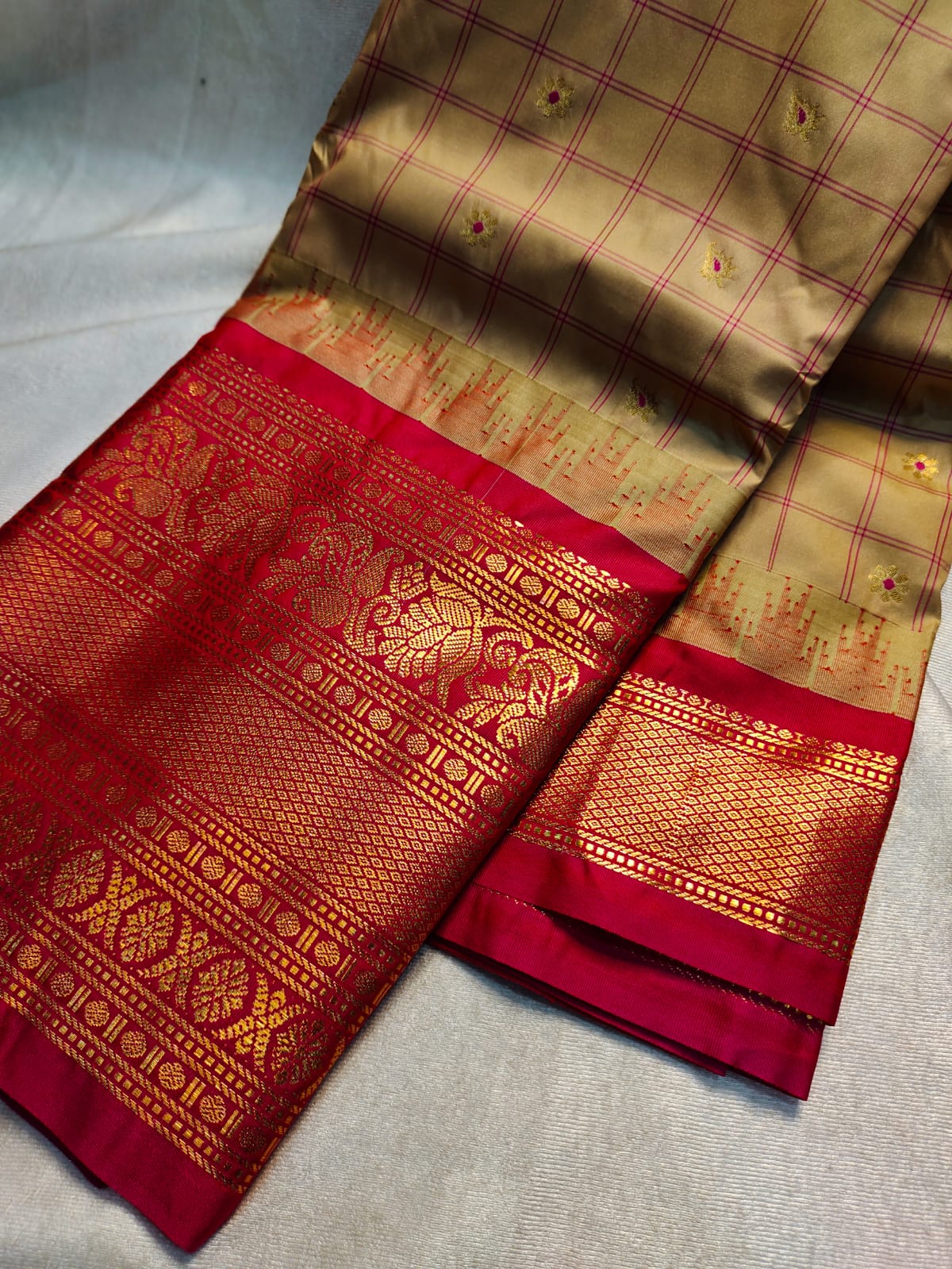Sravanam gadwal sale