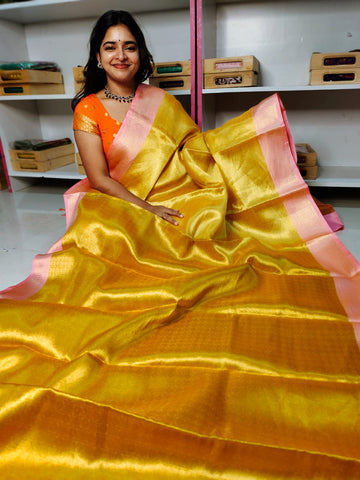 దీపావళికి చీరలు ఆఫర్ చేయండి