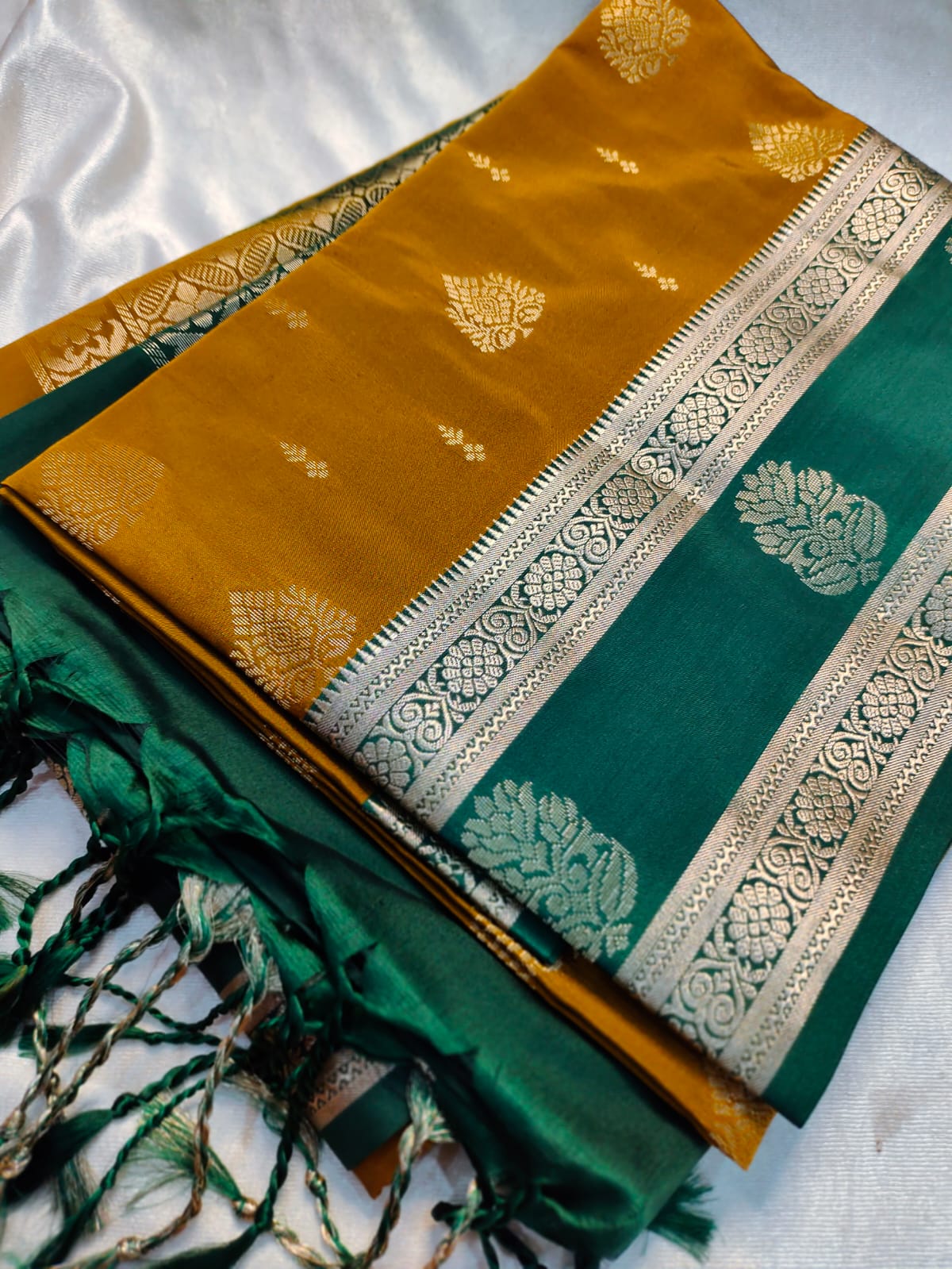 Uppada silk
