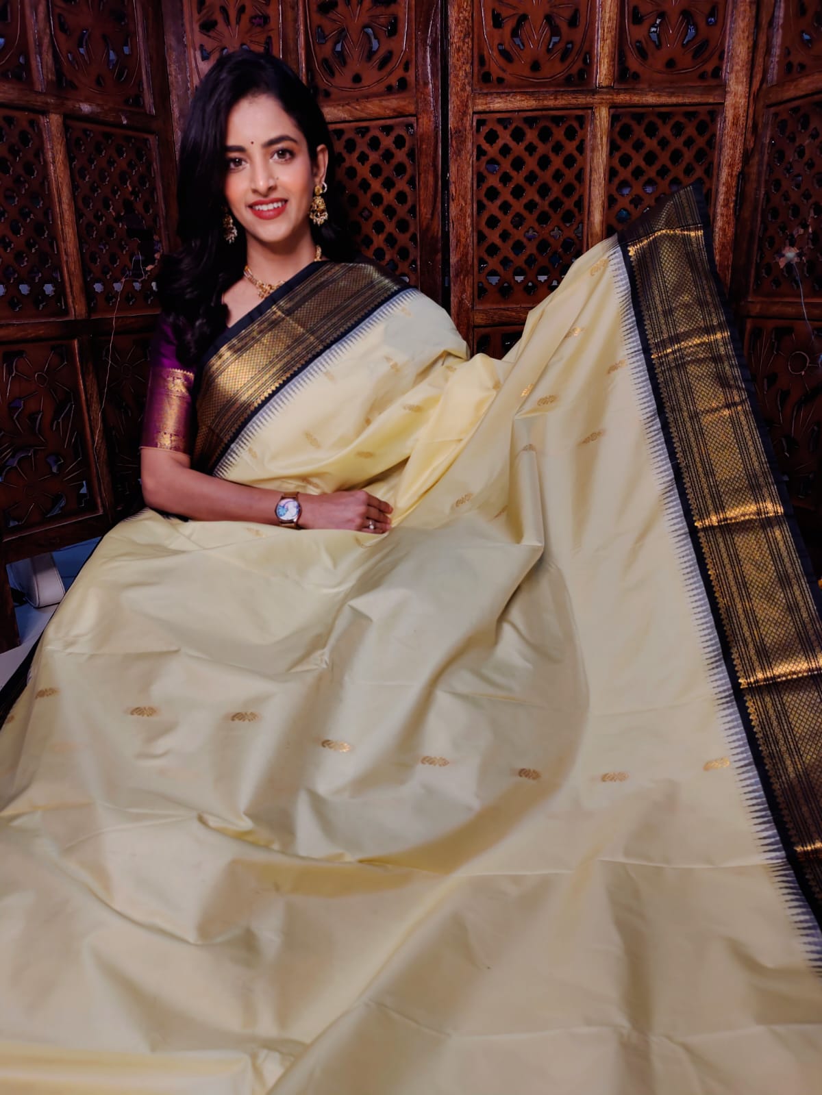 60% offer gadwal silk sarees