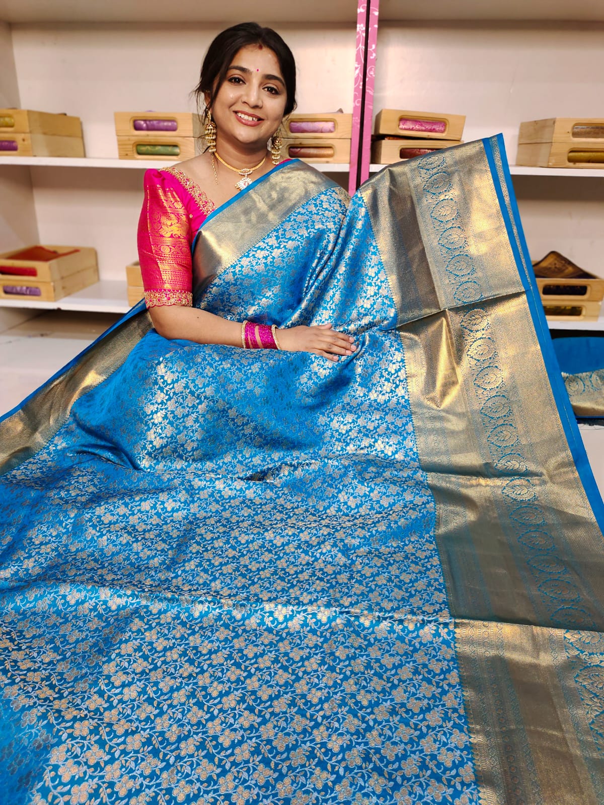 90% offer kanchi pattu collections