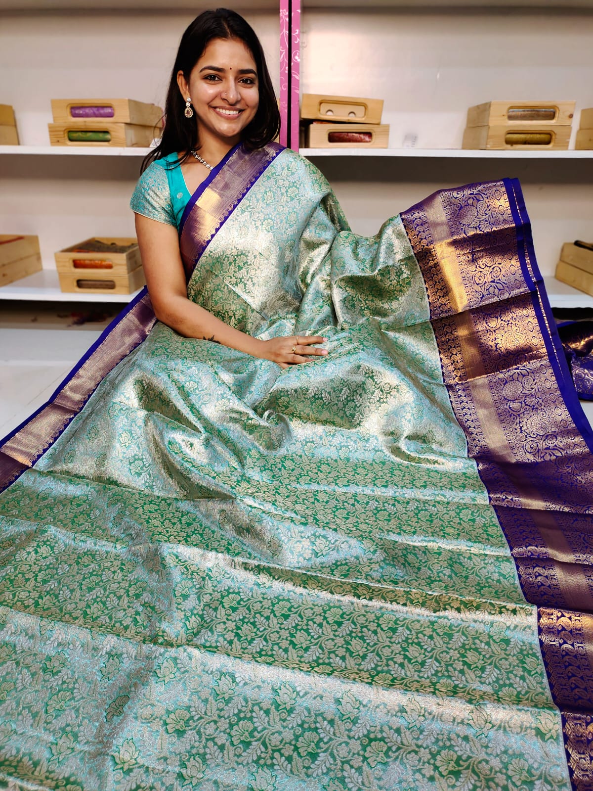 90% offer kanchi pattu collections