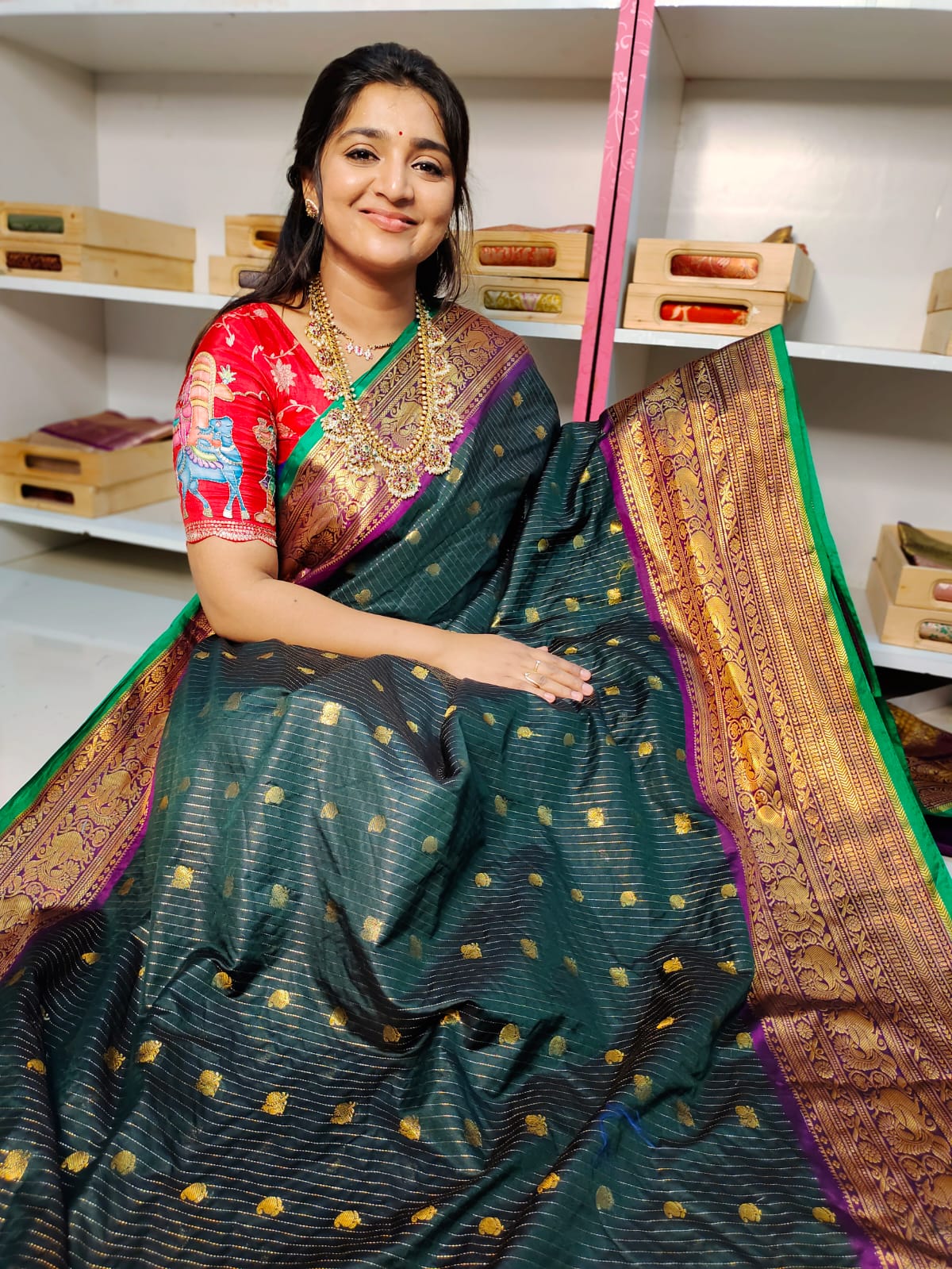 Vitange gadwal silk