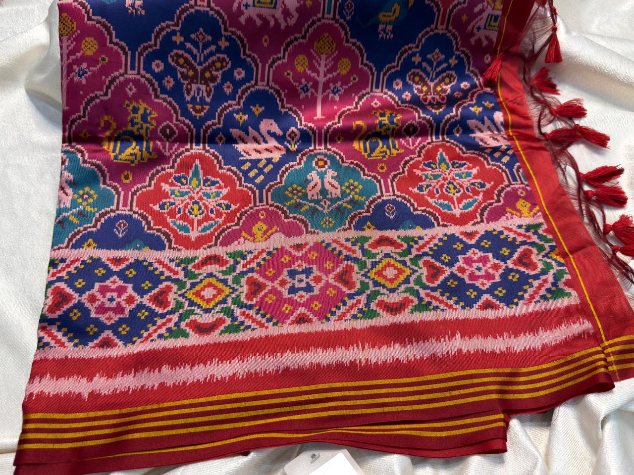 Patola sale