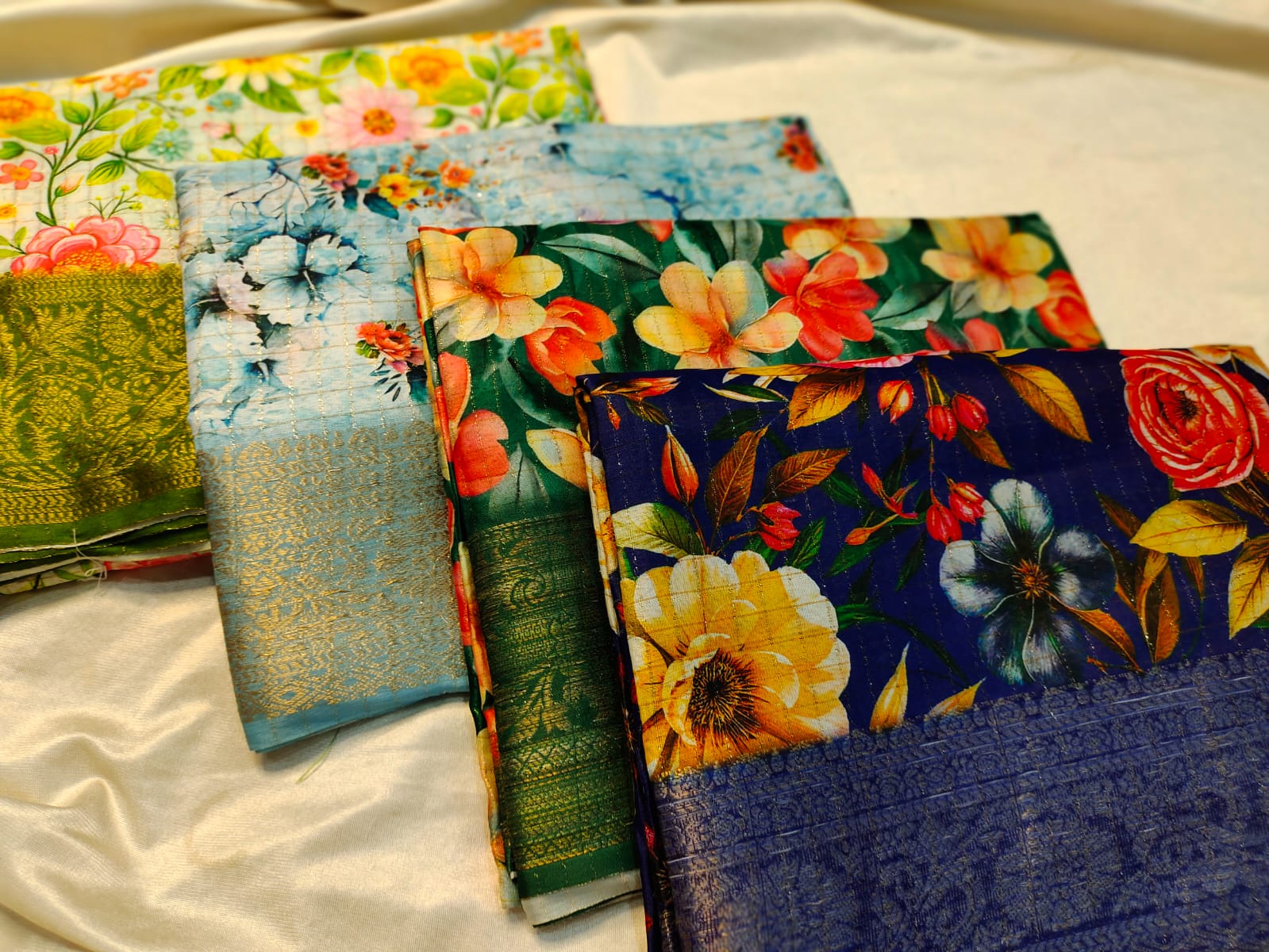 1+3 dola silk