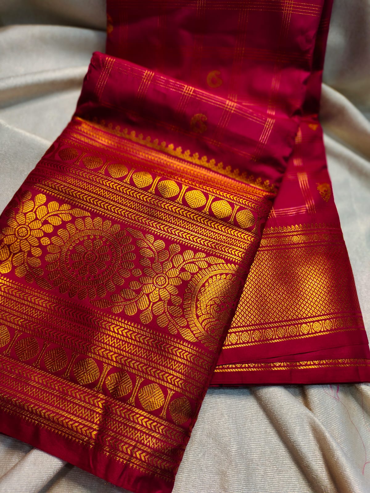Vintage gadwal sarees