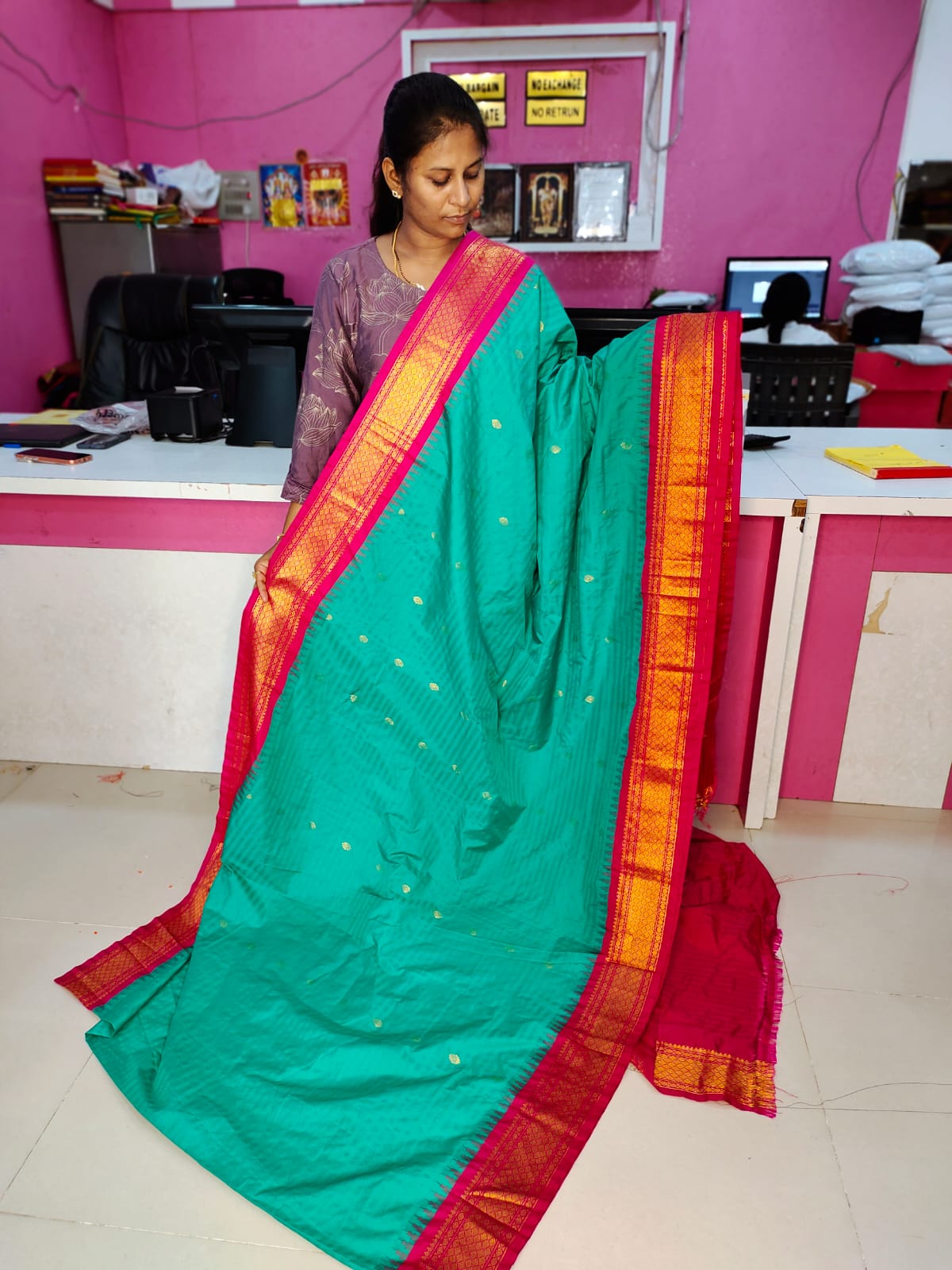 50% offer gadwal sale
