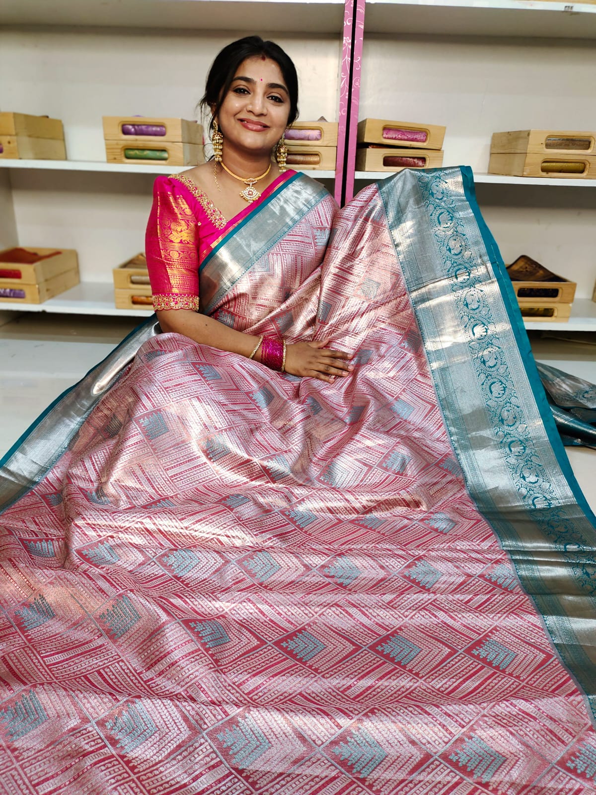 90% offer kanchi pattu collections