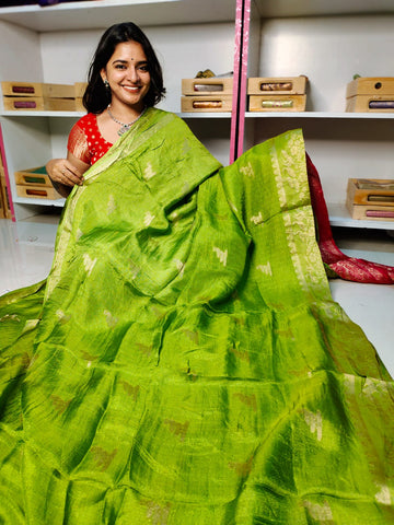 దీపావళికి చీరలు ఆఫర్ చేయండి