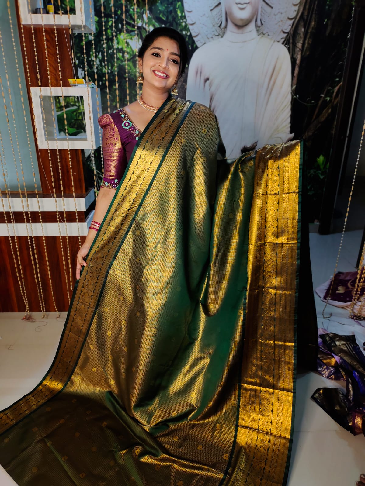 50% offer Valli gadwal