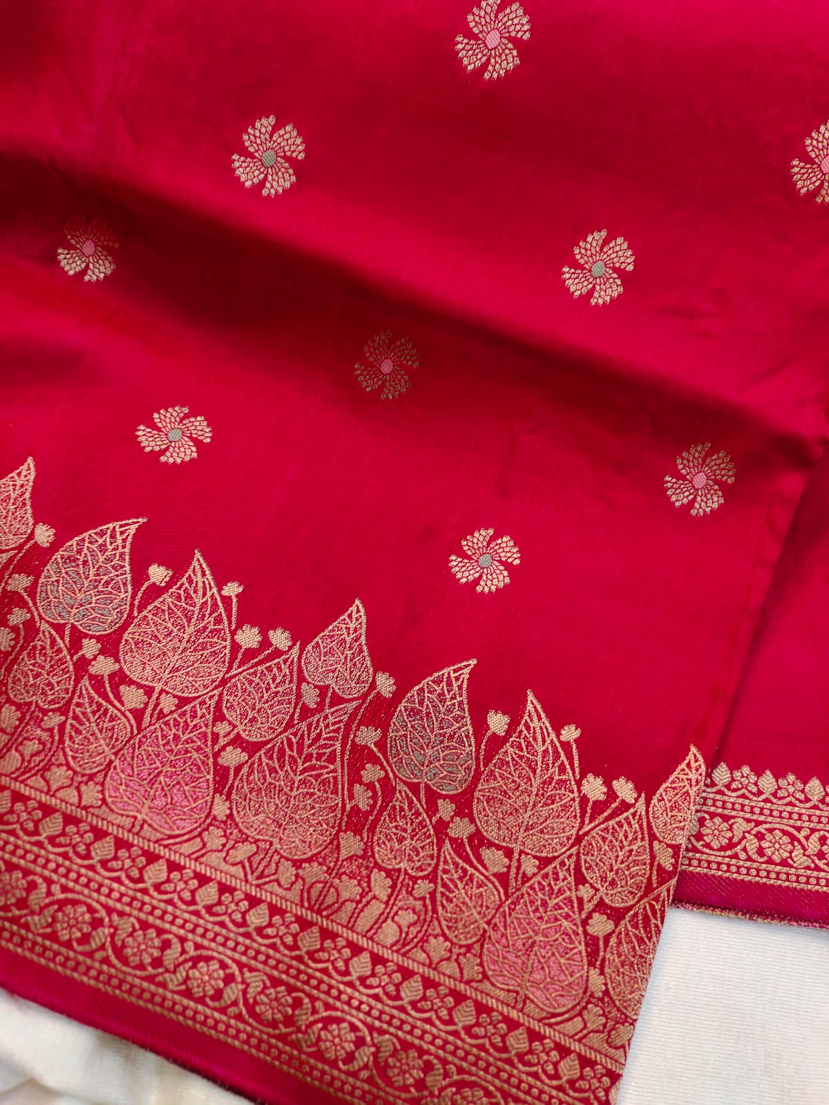 Premium Fancy sarees 60% off