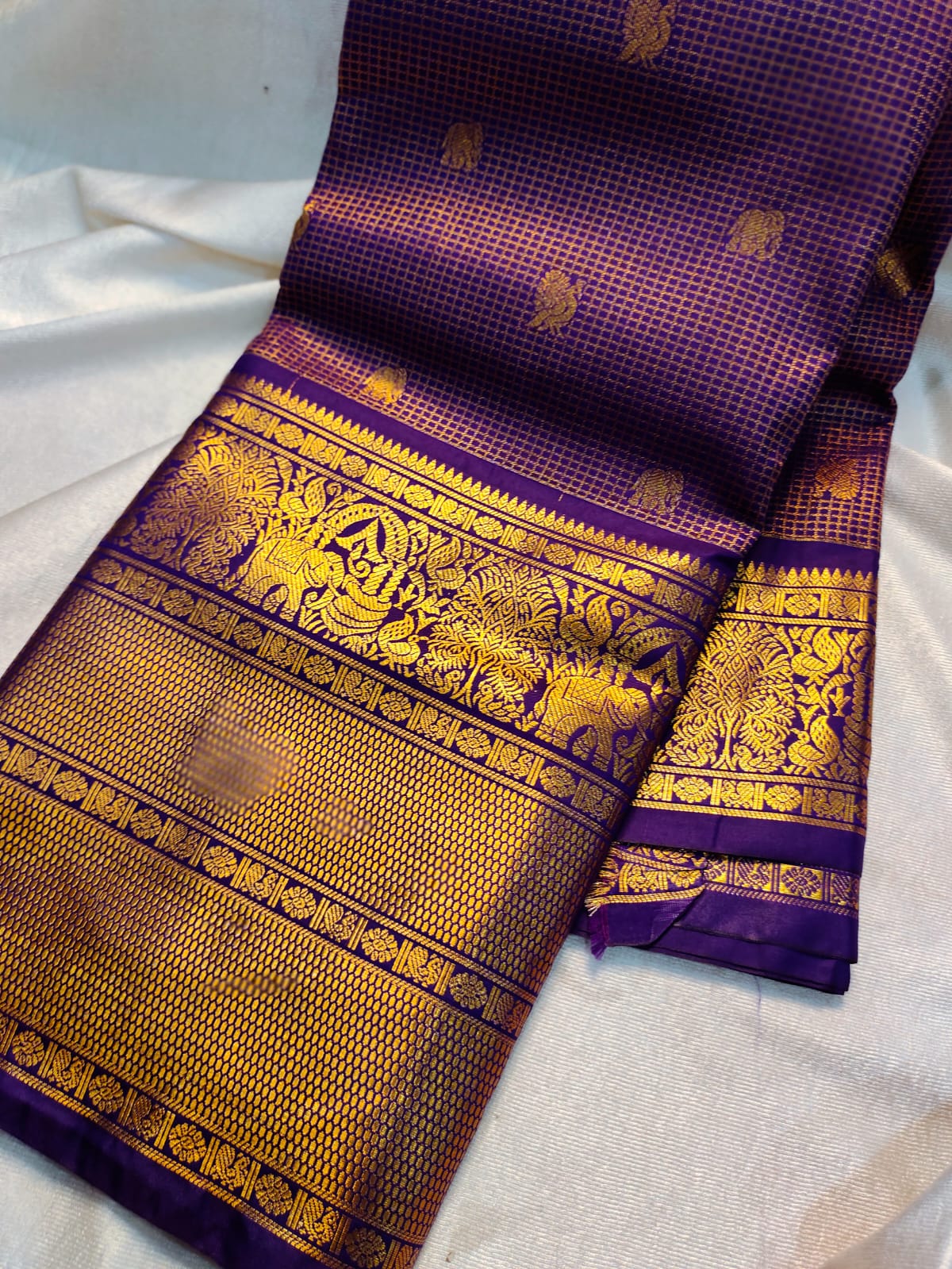 Vintage valli gadwal