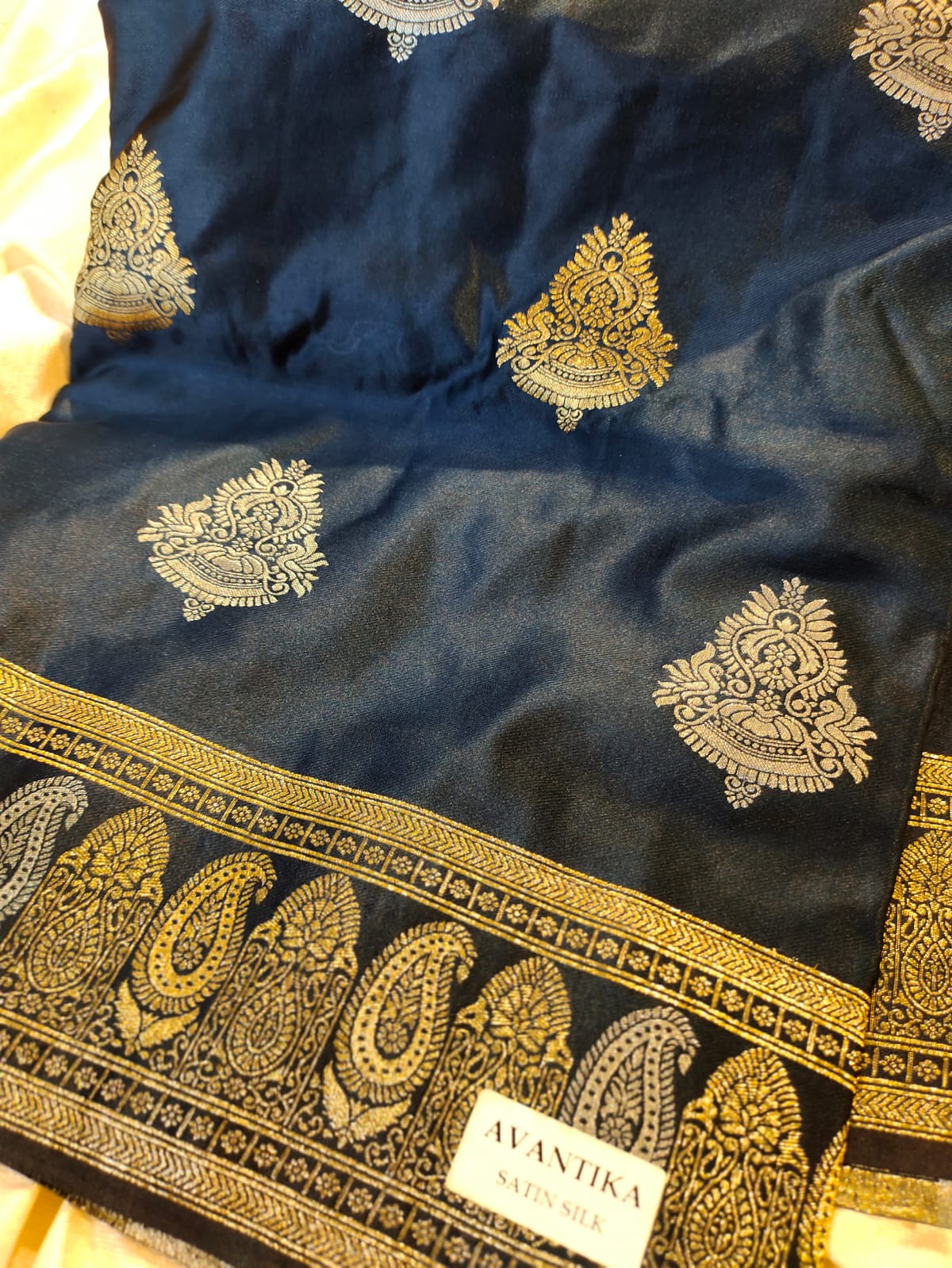 Satin crap