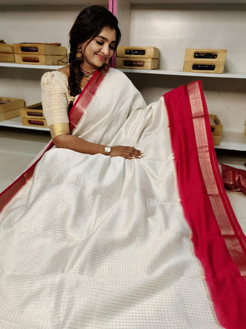 AS2200 ద్వారా మరిన్ని