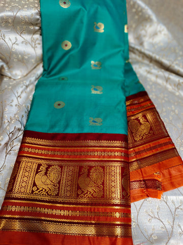 ప్రీమియం వితంగే గద్వాల్ సిల్క్ చీరలు