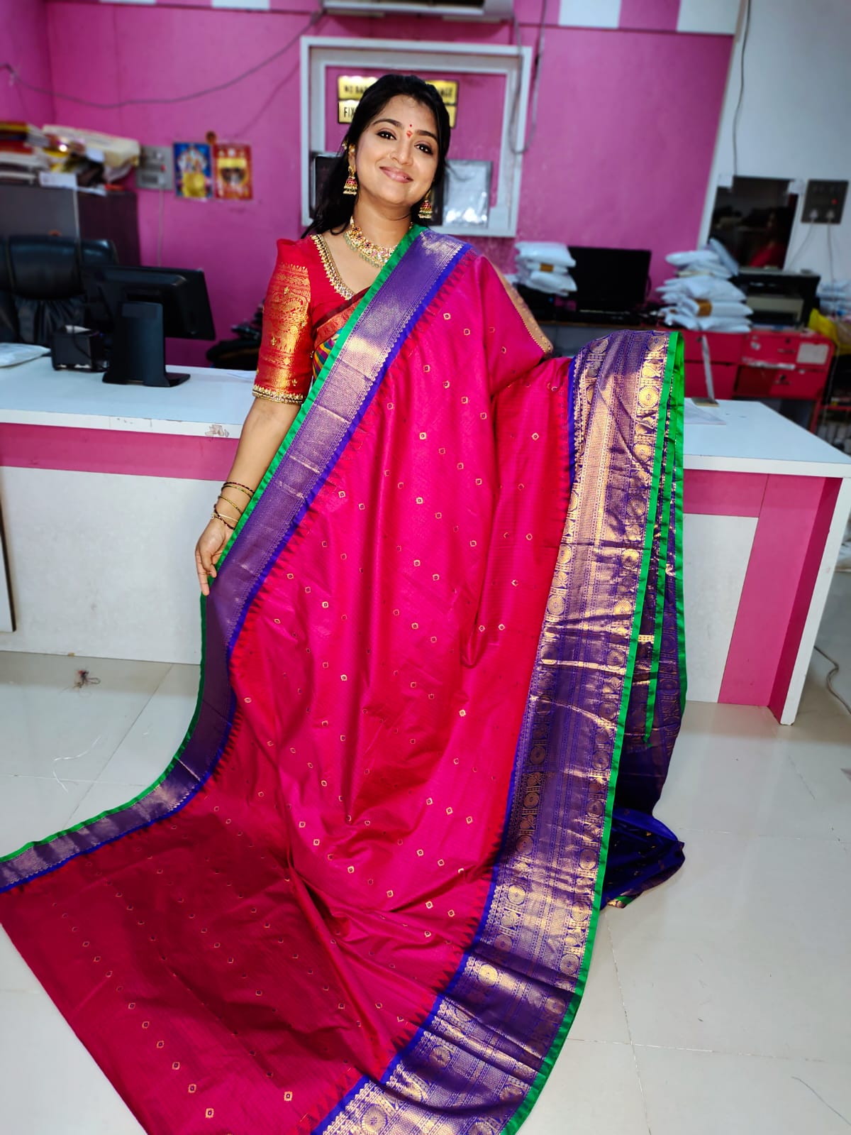 60% offer gadwal sale