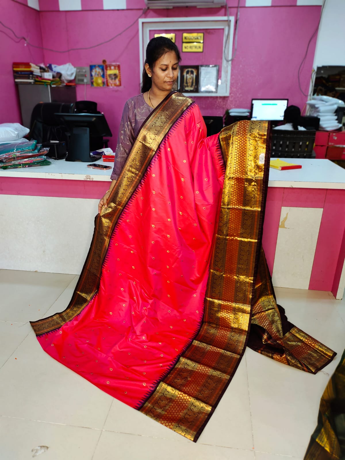 50% offer gadwal sale