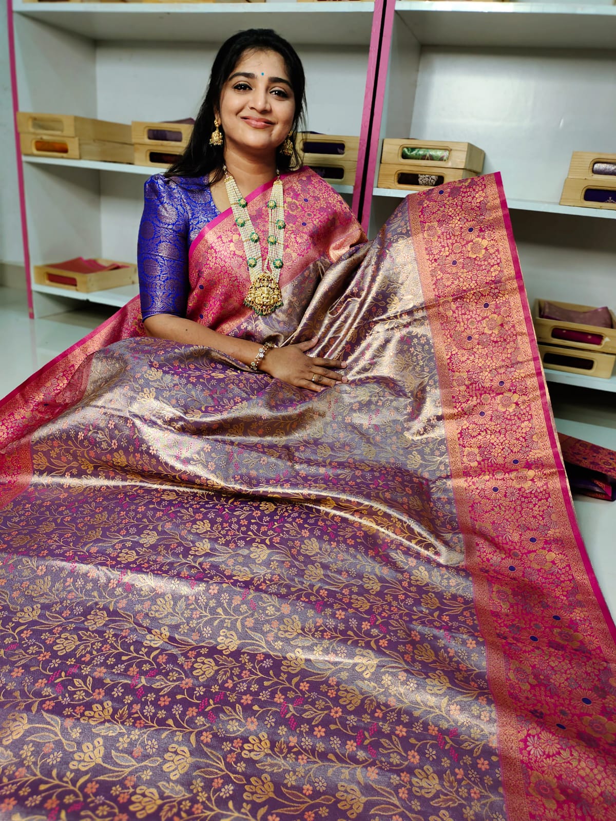 90% ఆఫర్ కంచి పట్టు సేకరణ