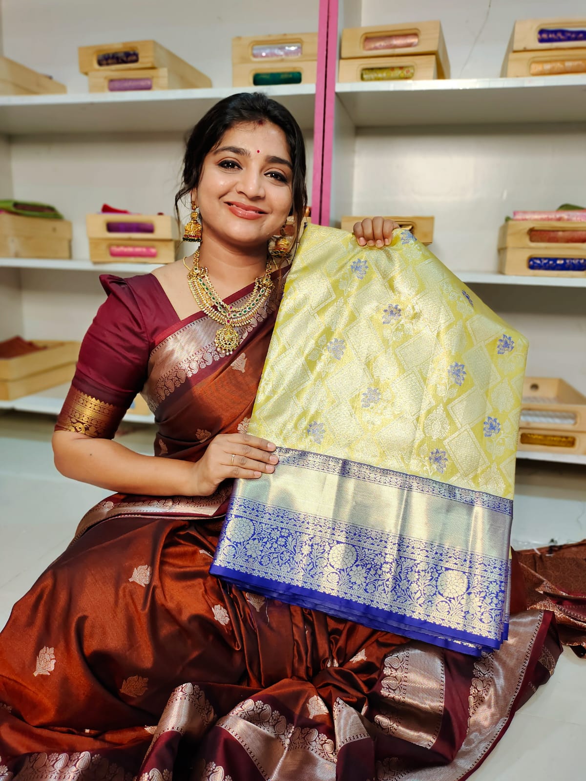 90% offer kanchi pattu collection