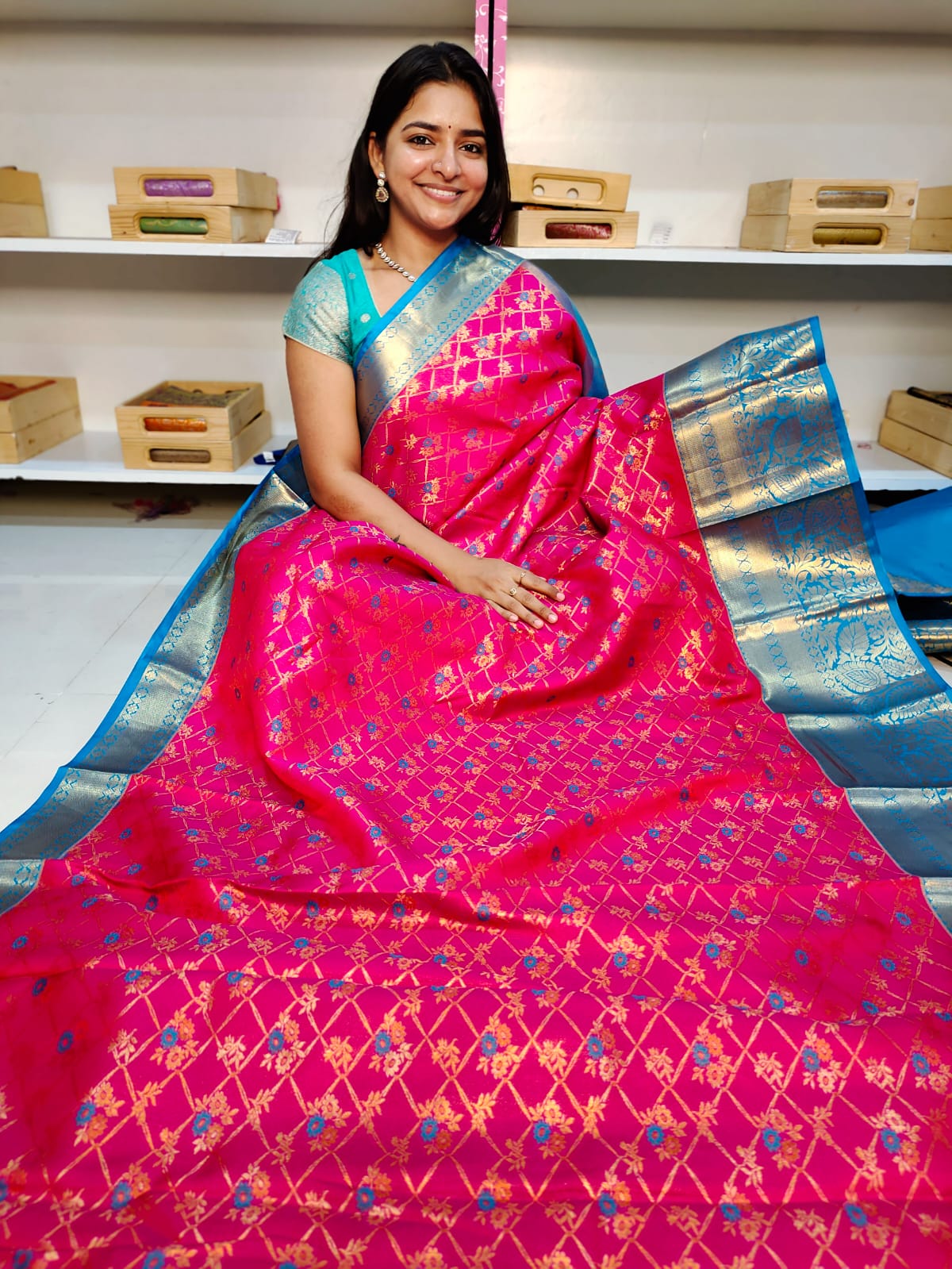 90% offer kanchi pattu collections