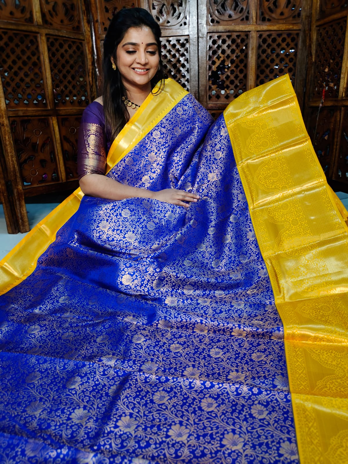 90% offer kanchi pattu collection