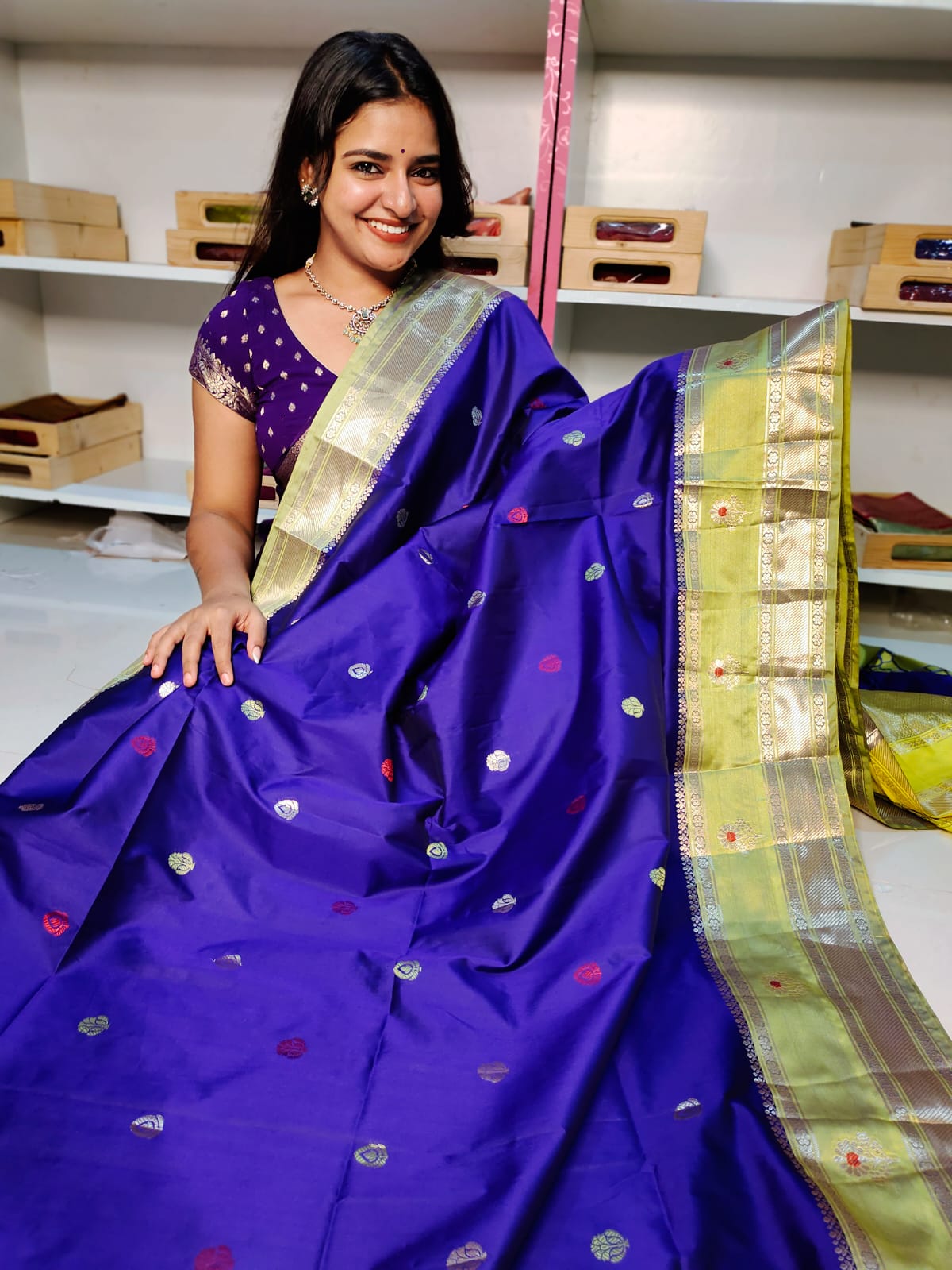 Dussehra offer saree