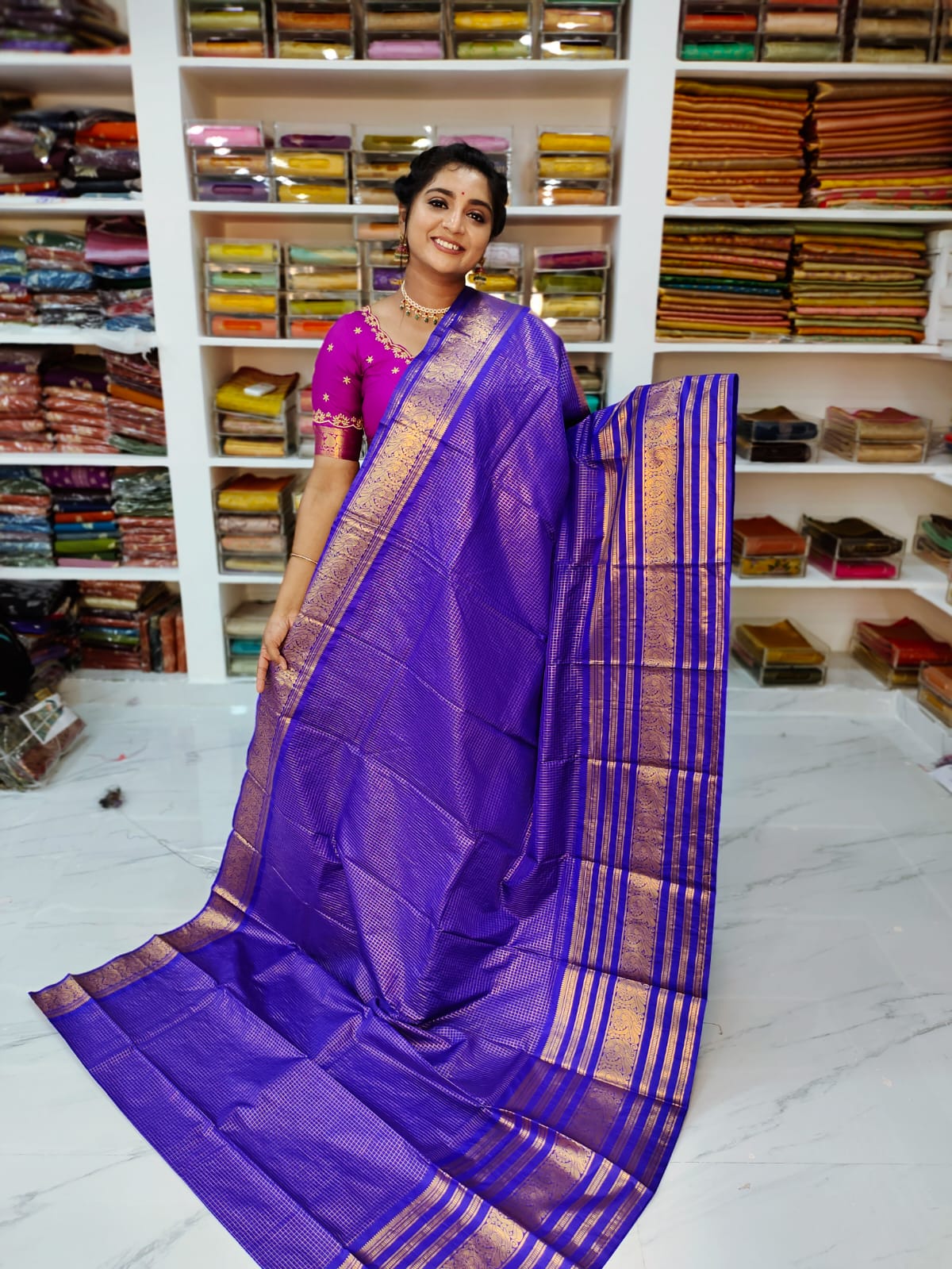 50% offer Valli gadwal