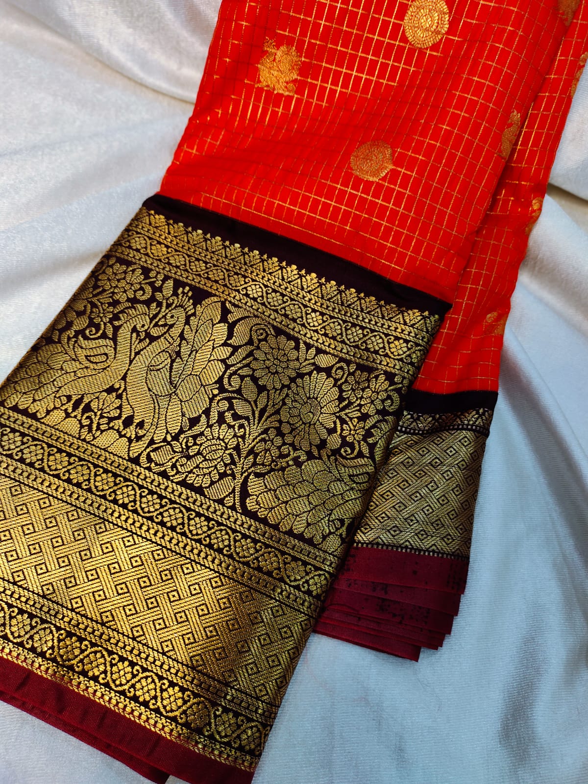 Vintage valli gadwal