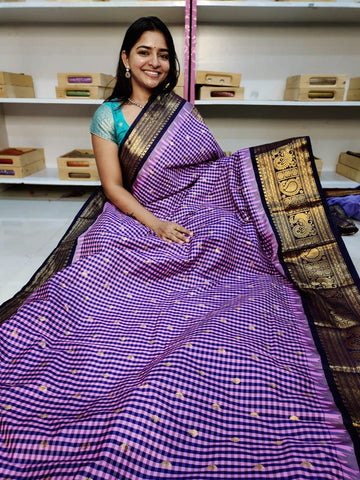 Gadwal offer sarees