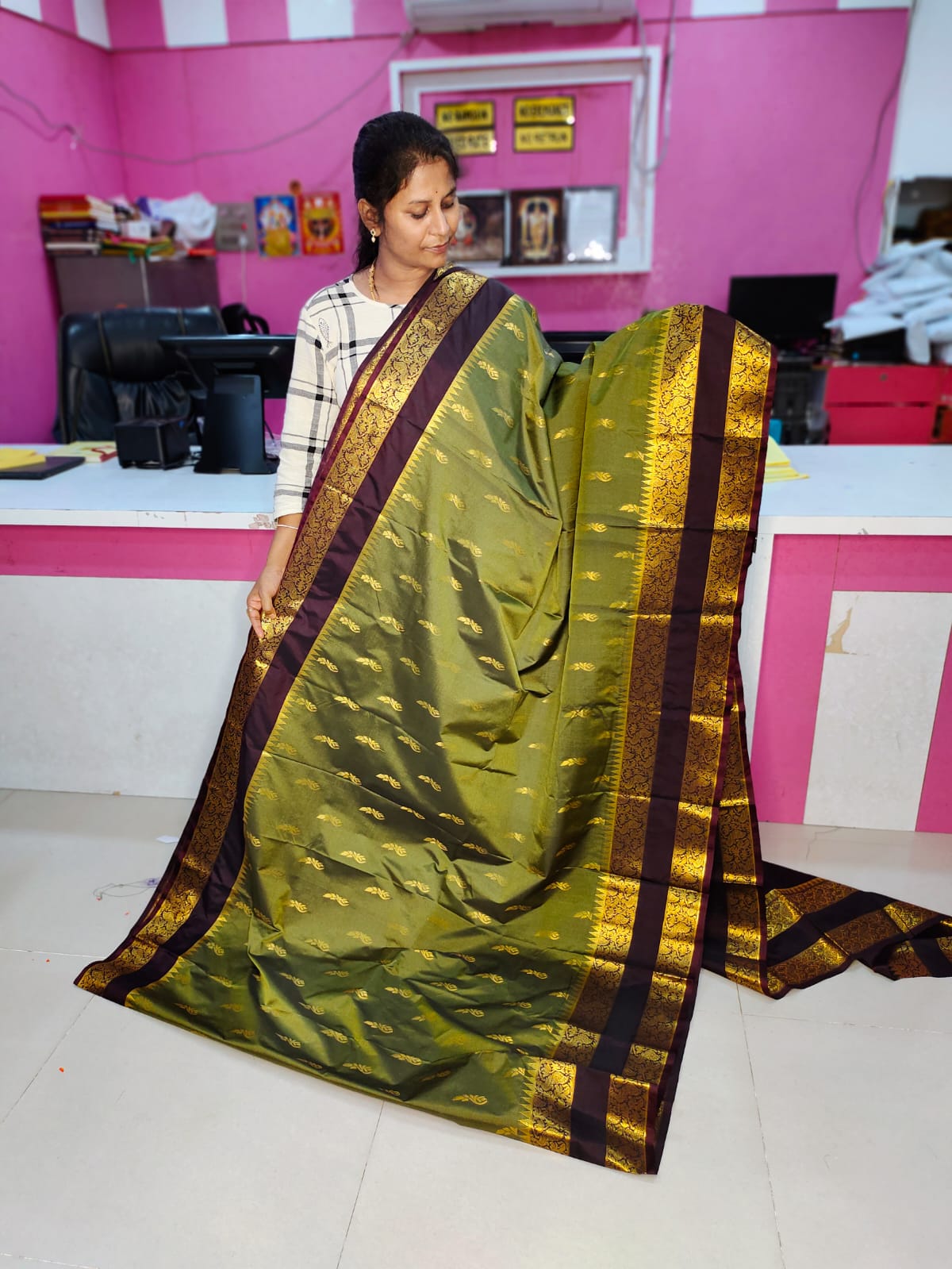 60% offer gadwal sale